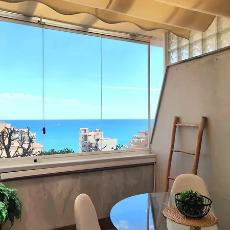 Apartment Lujoso Atico Con Vistas Al Mar, Piscina & Parking